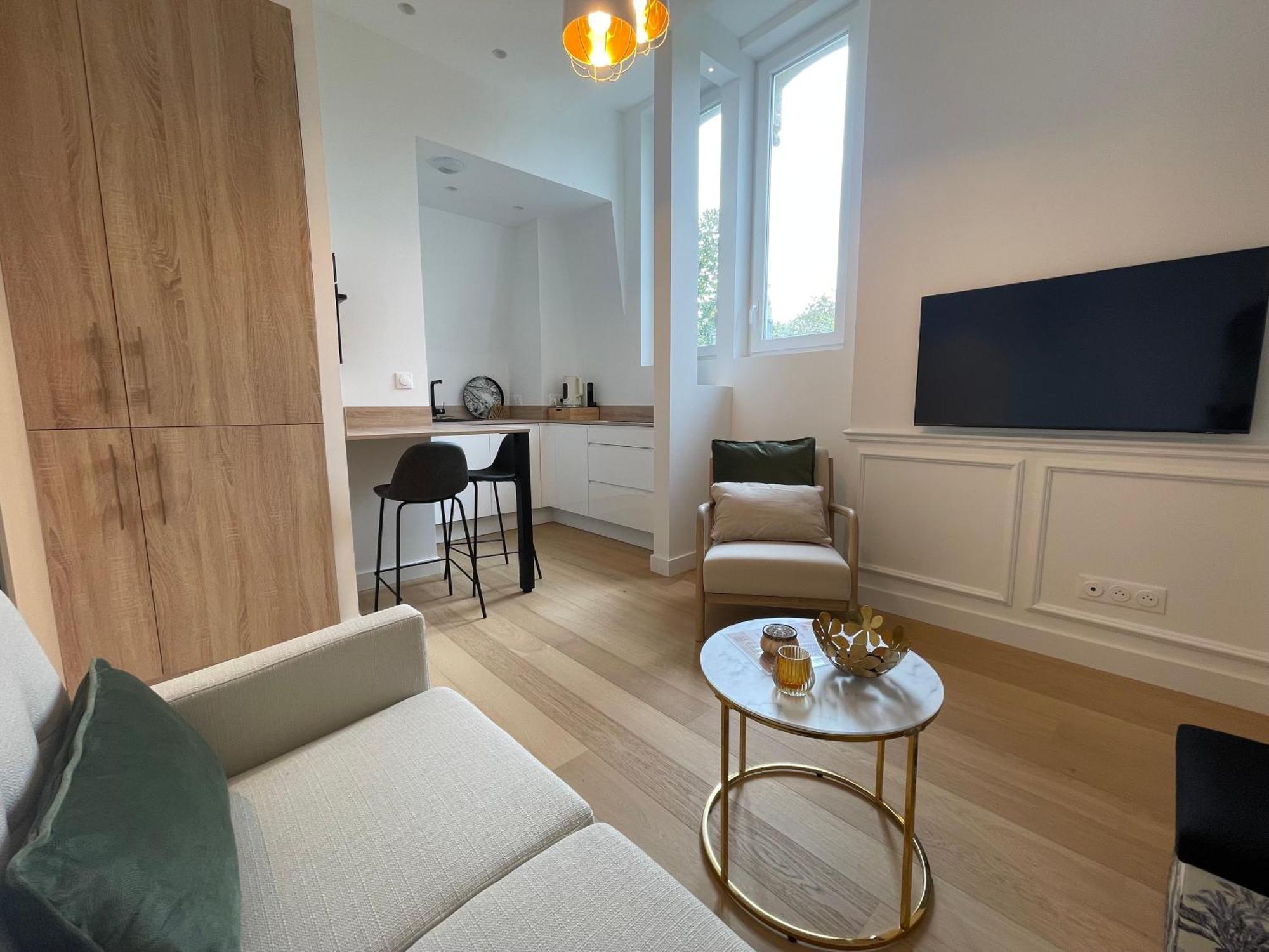 Appartements De Charme Du General Leclerc - Place D'Erlon - Hypercentre - Gare - Reims Dış mekan fotoğraf