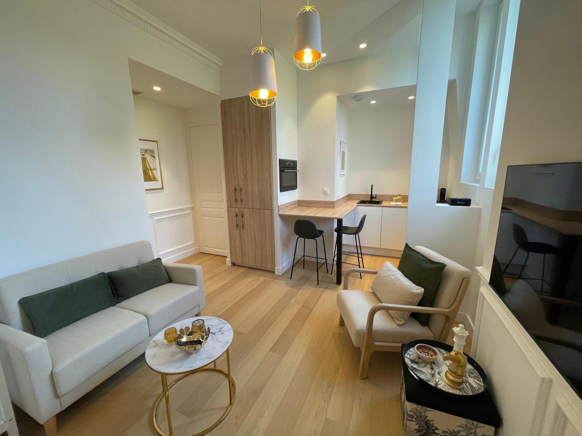 Appartements De Charme Du General Leclerc - Place D'Erlon - Hypercentre - Gare - Reims Dış mekan fotoğraf