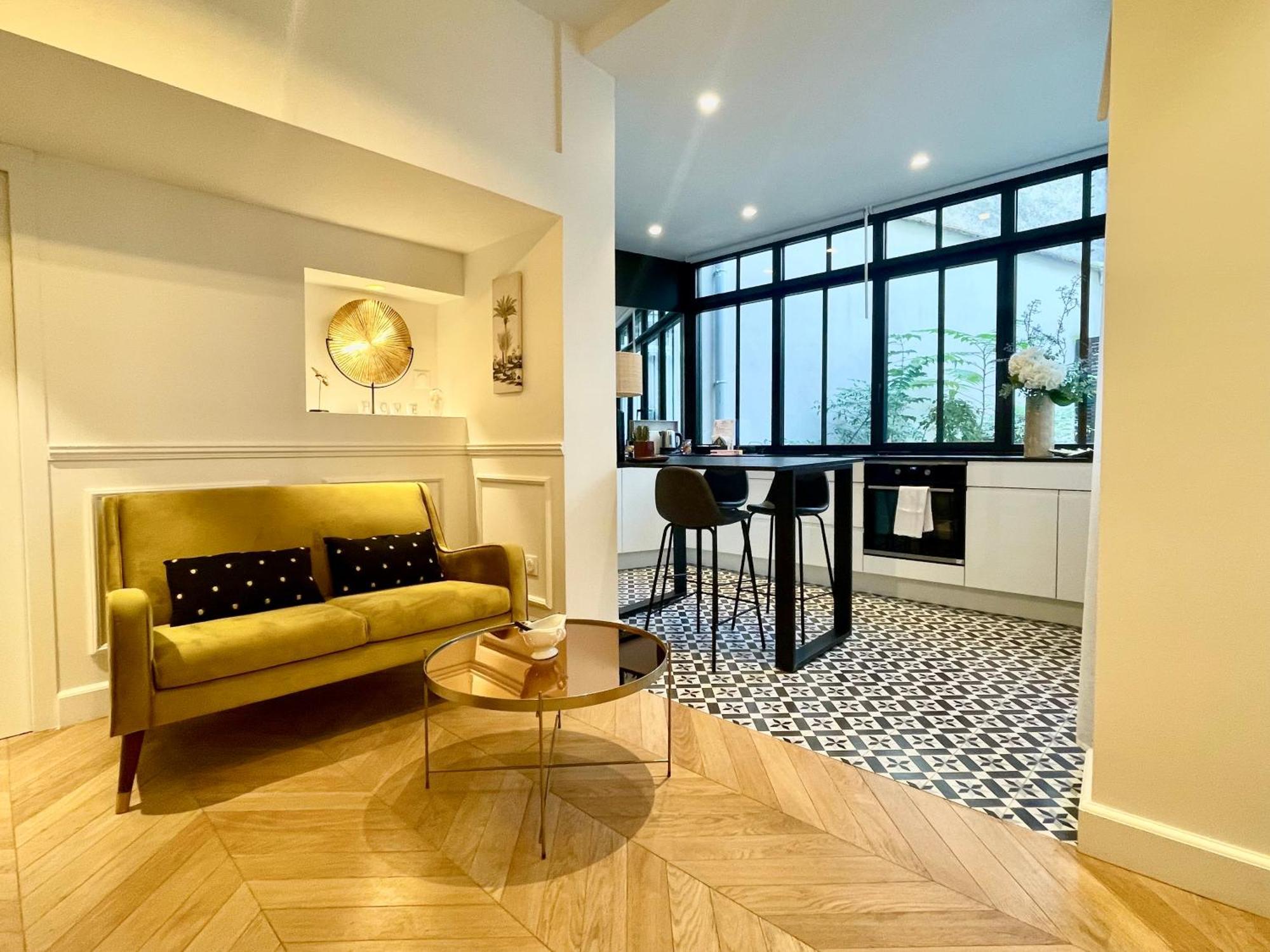 Appartements De Charme Du General Leclerc - Place D'Erlon - Hypercentre - Gare - Reims Dış mekan fotoğraf