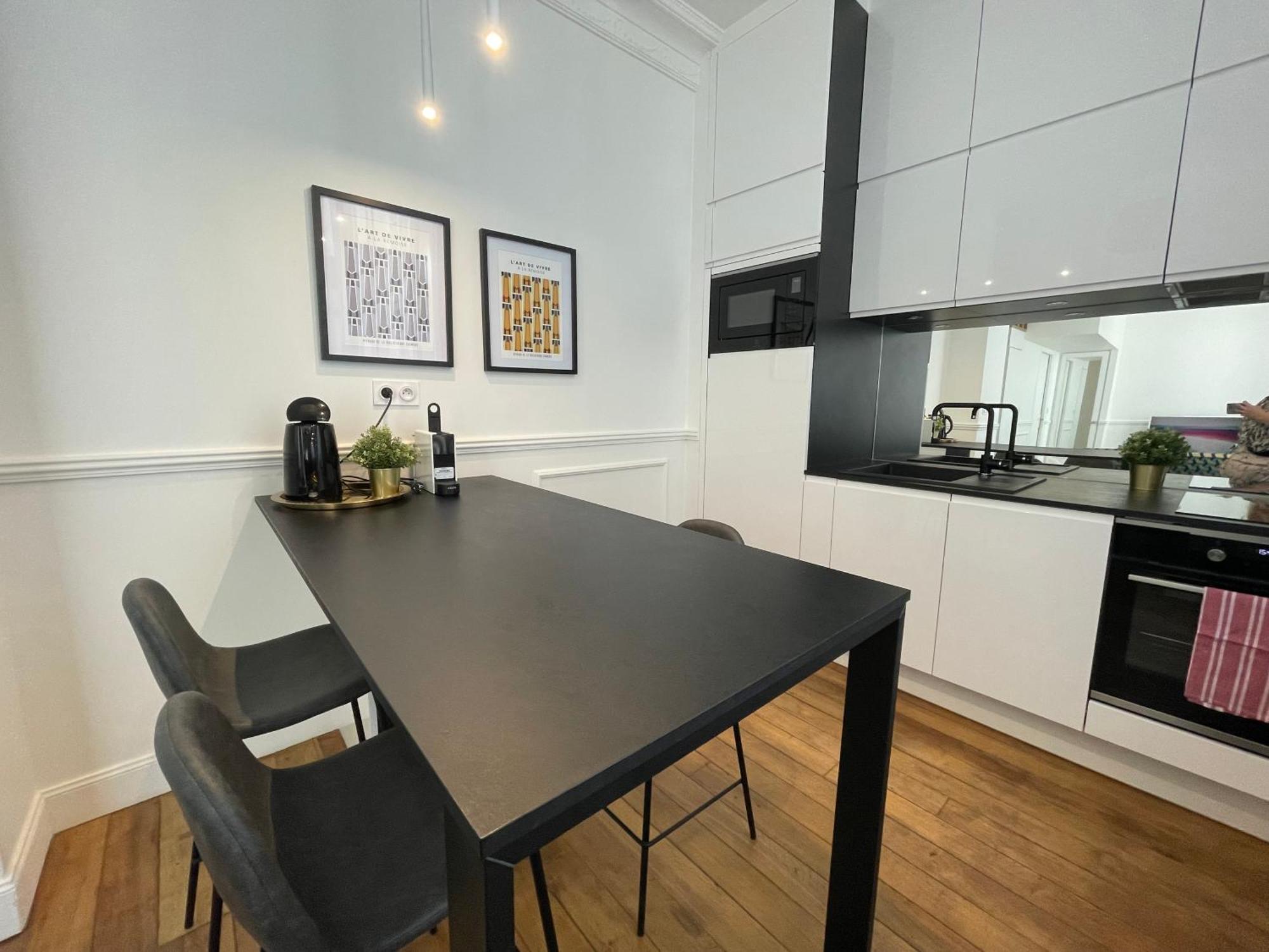 Appartements De Charme Du General Leclerc - Place D'Erlon - Hypercentre - Gare - Reims Dış mekan fotoğraf