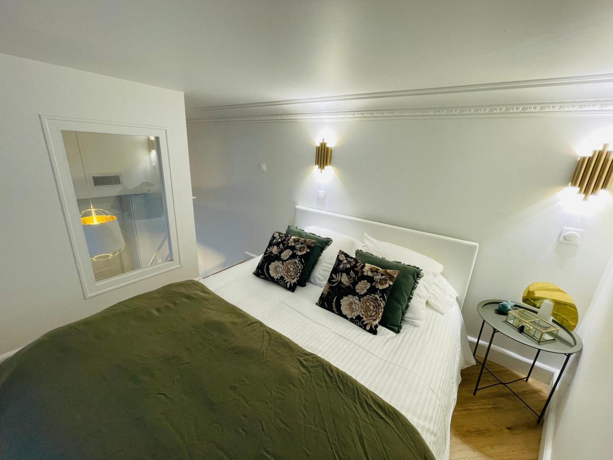 Appartements De Charme Du General Leclerc - Place D'Erlon - Hypercentre - Gare - Reims Dış mekan fotoğraf